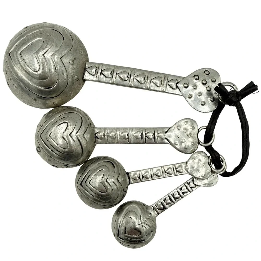 Ganz Heart Measuring Spoons Cottage Kitchen Baking Decor Pewter Tone Set of 4